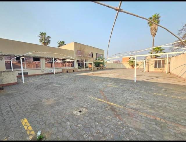 BUSINESS PROPERTY TO RENT IN PRETORIA WEST